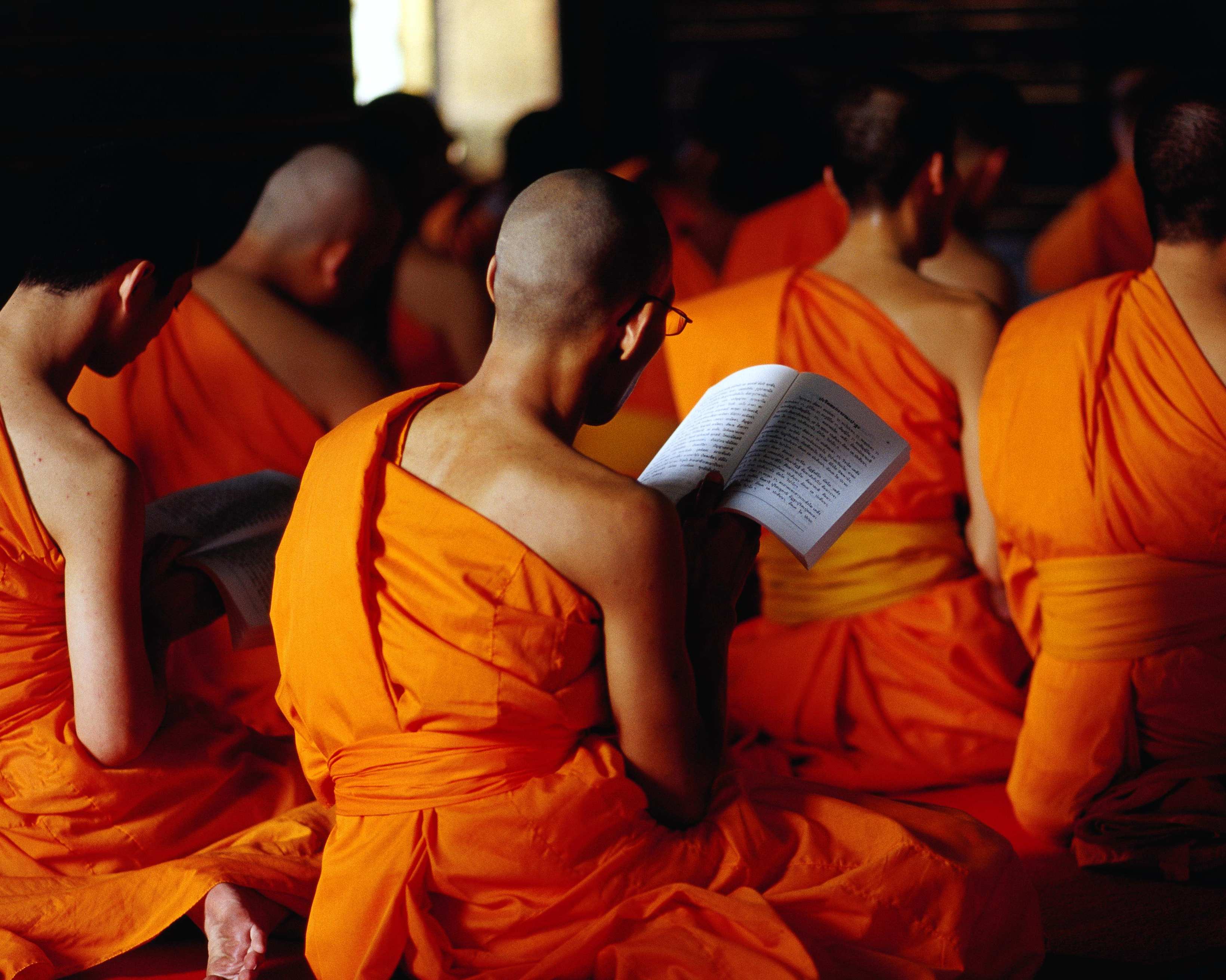 Unique Wat Pho Monk Chant & Grand Palace (Private)