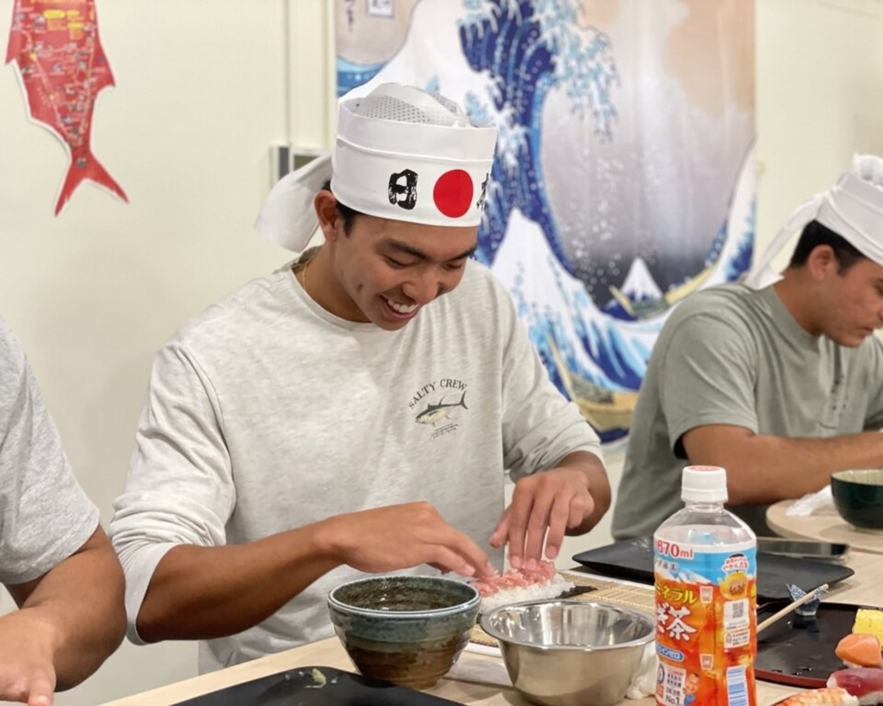 Sushi Making Class in Tsukiji Fish Market 90-Min cooking experience with Pro Sushi Chef (Small Group)