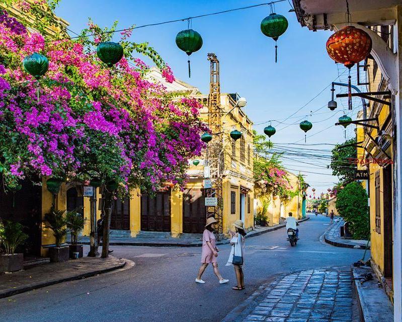 Half Day Hoi An Walking Tour & Lantern Making Class - Small Group Tour