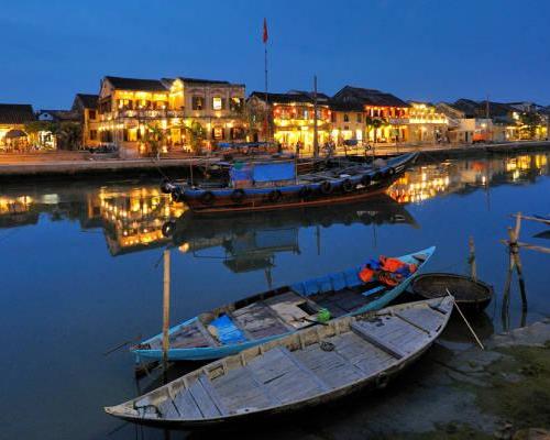 Full Day Hue to Hoi An via Hai Van Pass, Marble Mountain & My Son (Private)