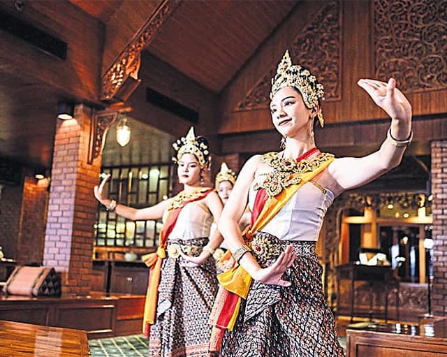Thai Dinner and Dance at Thara Thong