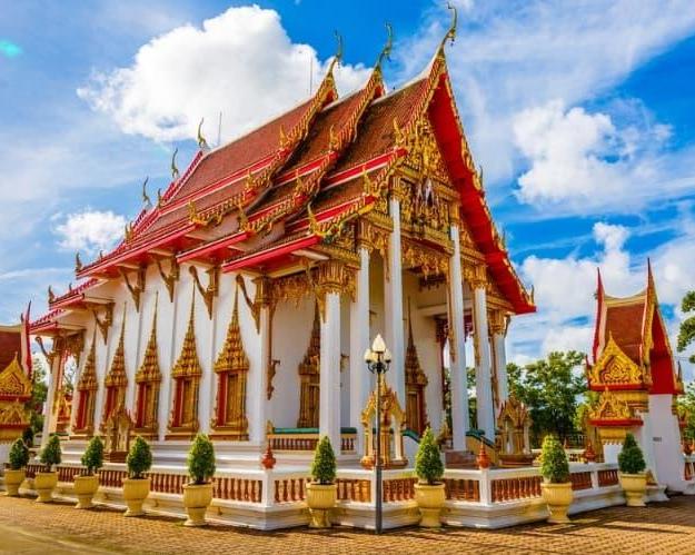 Phuket Old town & Chalong Bay Run Distillery (Private)