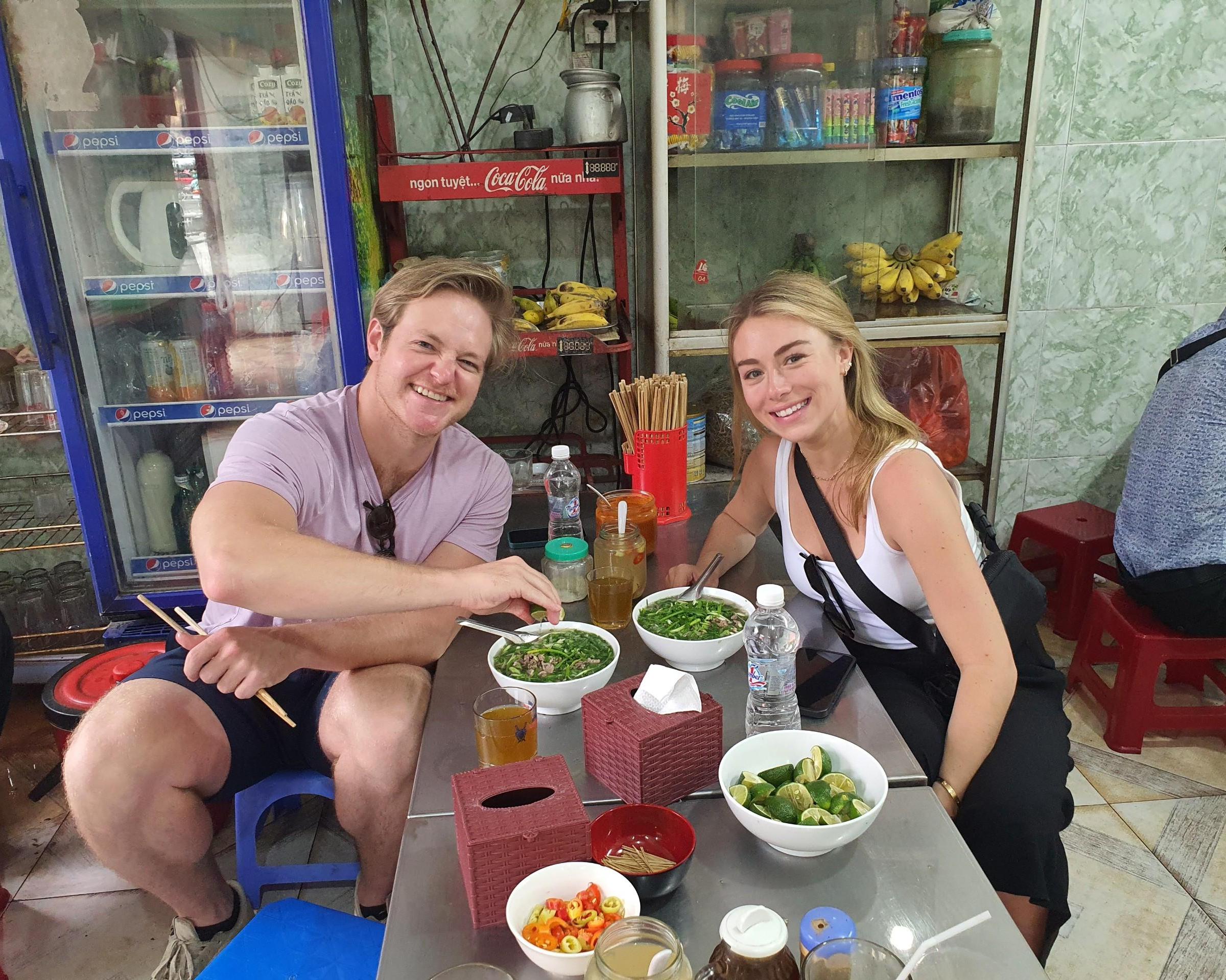 Hanoi Walking Food Tour & Egg Coffee Class - Private
