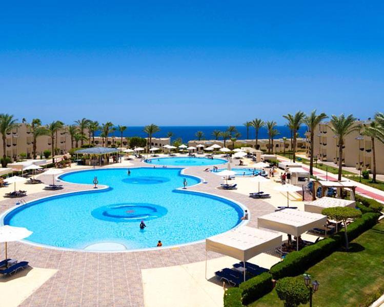 Grand Oasis Resort from 750