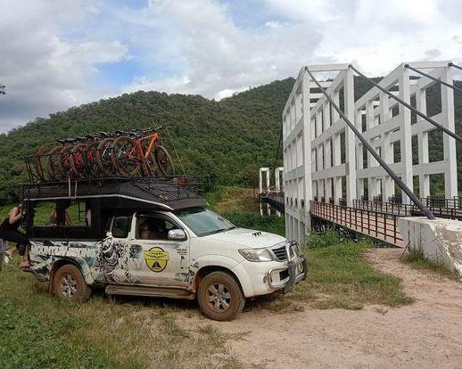 Sticky Waterfall Cross Country Ride (Small Group Tour)