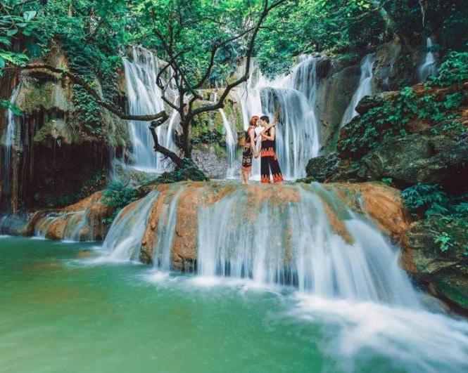 Half-day Elephant waterfall – Chicken village – Pongour waterfall – Peper farm Da Lat
