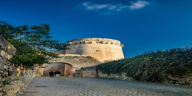 DÍA 7: TARQUINIA, VITERBO