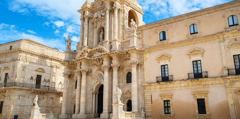 DÍA 5: CATANIA, SIRACUSA