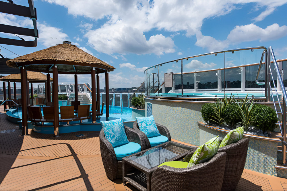 Carnival Horizon