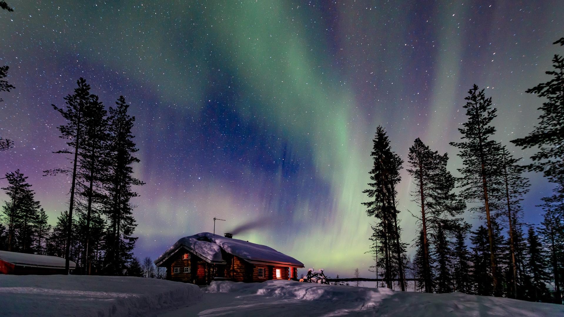 AURORAS BOREALES EN LAPONIA 