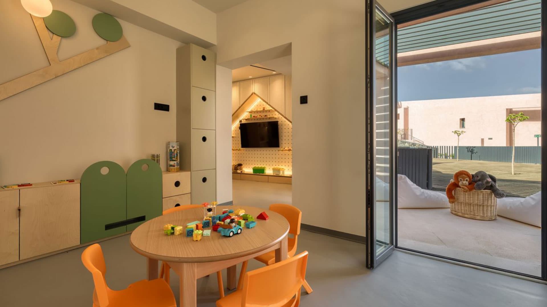 Domes Novos Hotel Santorini, Greqi