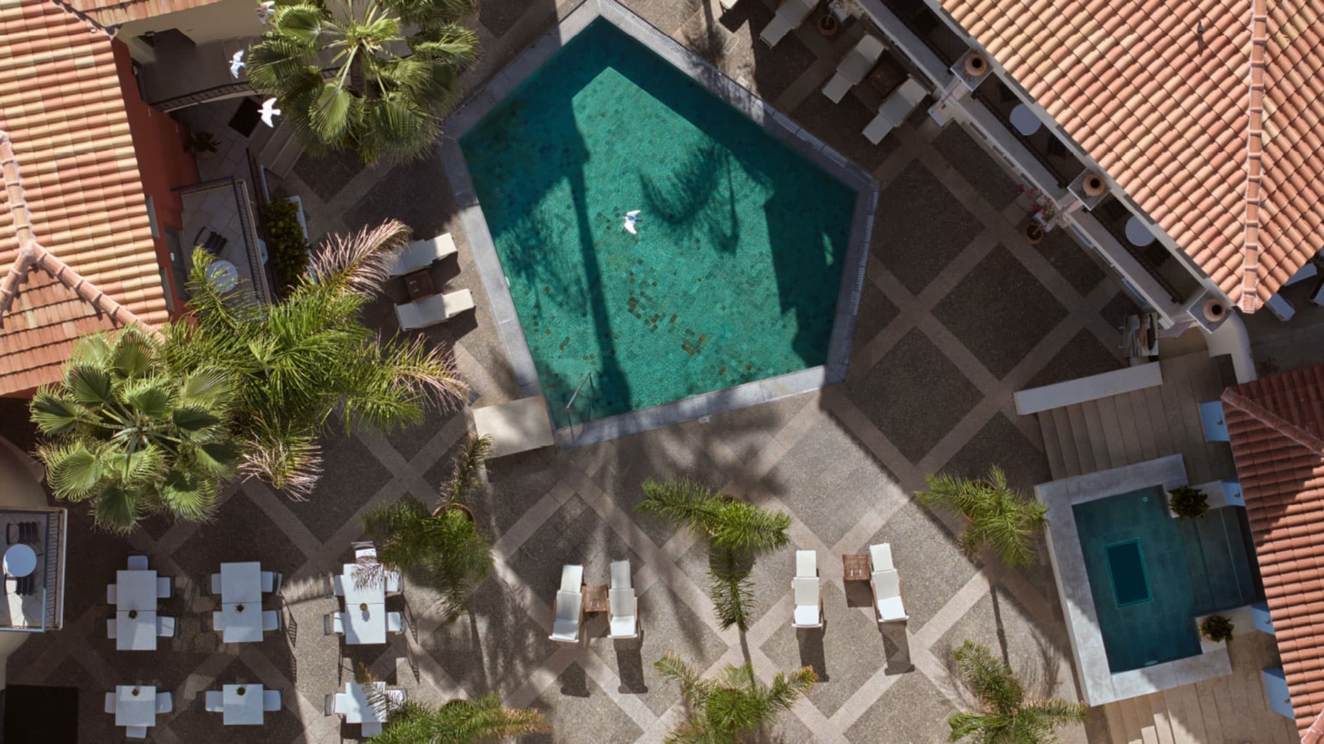 Grecotel Plaza Beach House - Pushime ne Greqi