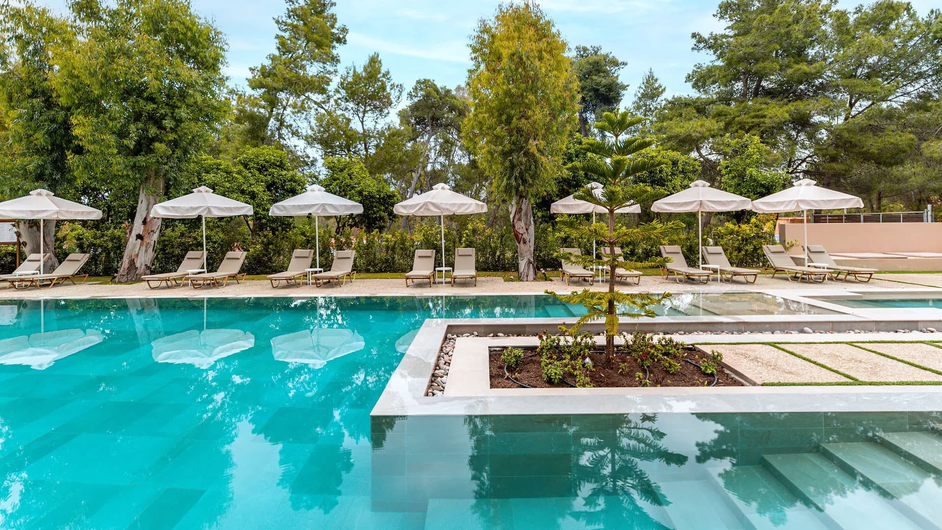 Grecotel LuxMe Palms – Resort Luksoz ne Korfuz