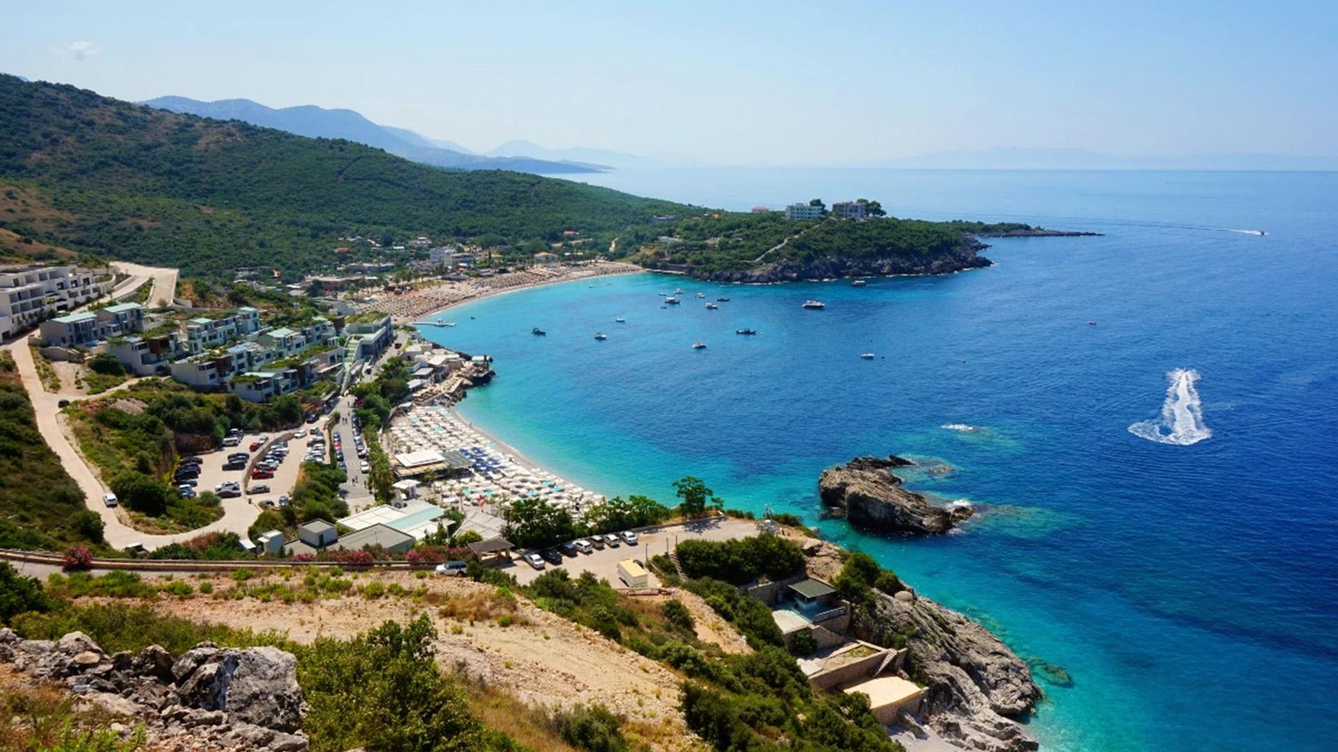 Jale Beach Plazhi i Jales