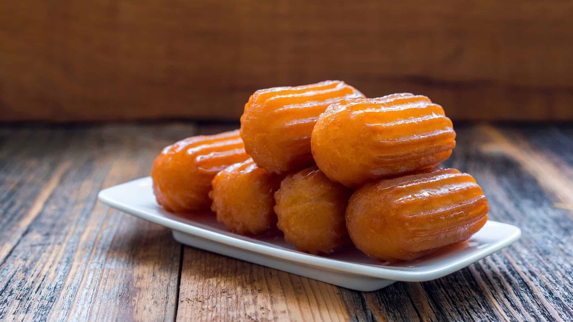 Tullumba (Deep fried pastry dough) - albanian traditional dessert