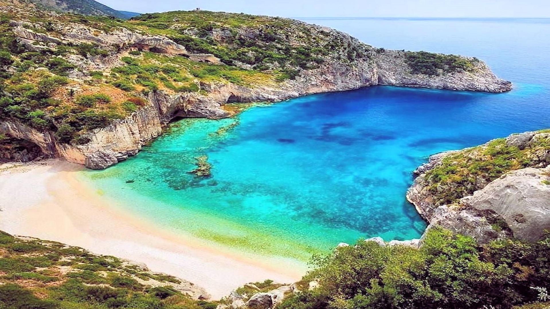 Gjipe Beach (Plazhi i Gjipese)