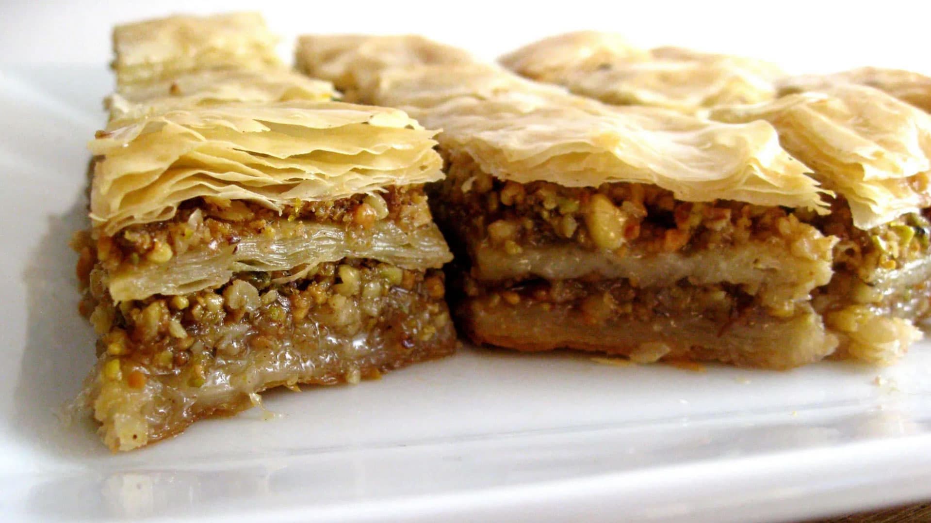 Bakllava (Layered Filo Pastry) - albanian traditional dessert
