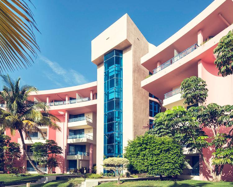 Hotel Playa de Oro