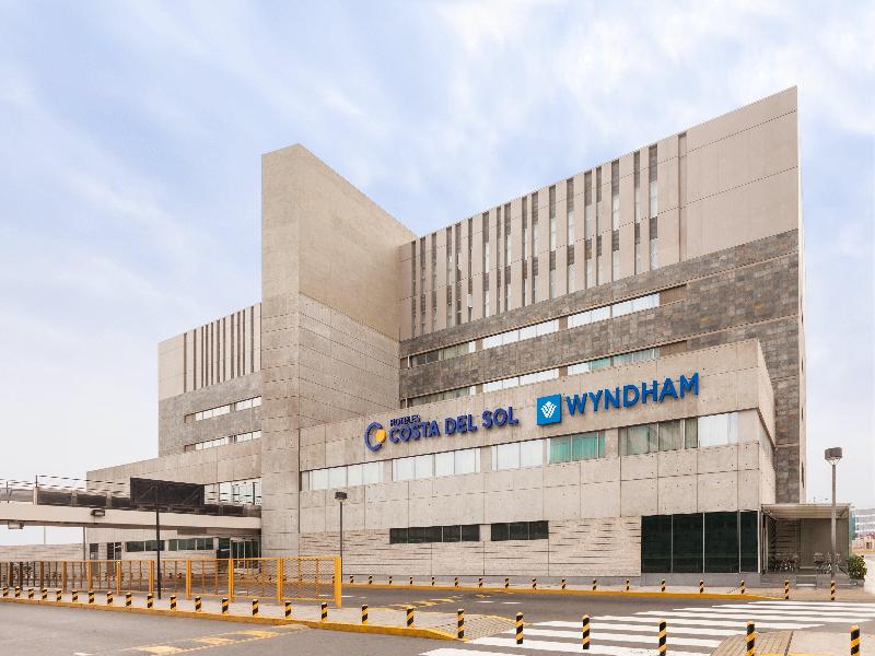 Costa del Sol Wyndham Lima Airport