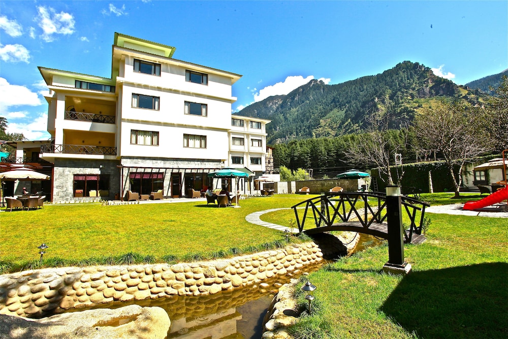 AHR Rock Manali A Boutique Hotel and Spa, Featured Image
