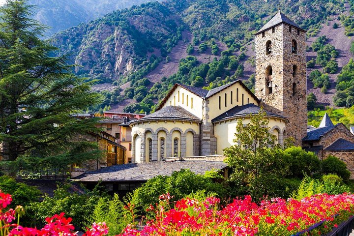  Circuit culinar Franta, Andorra si Spania