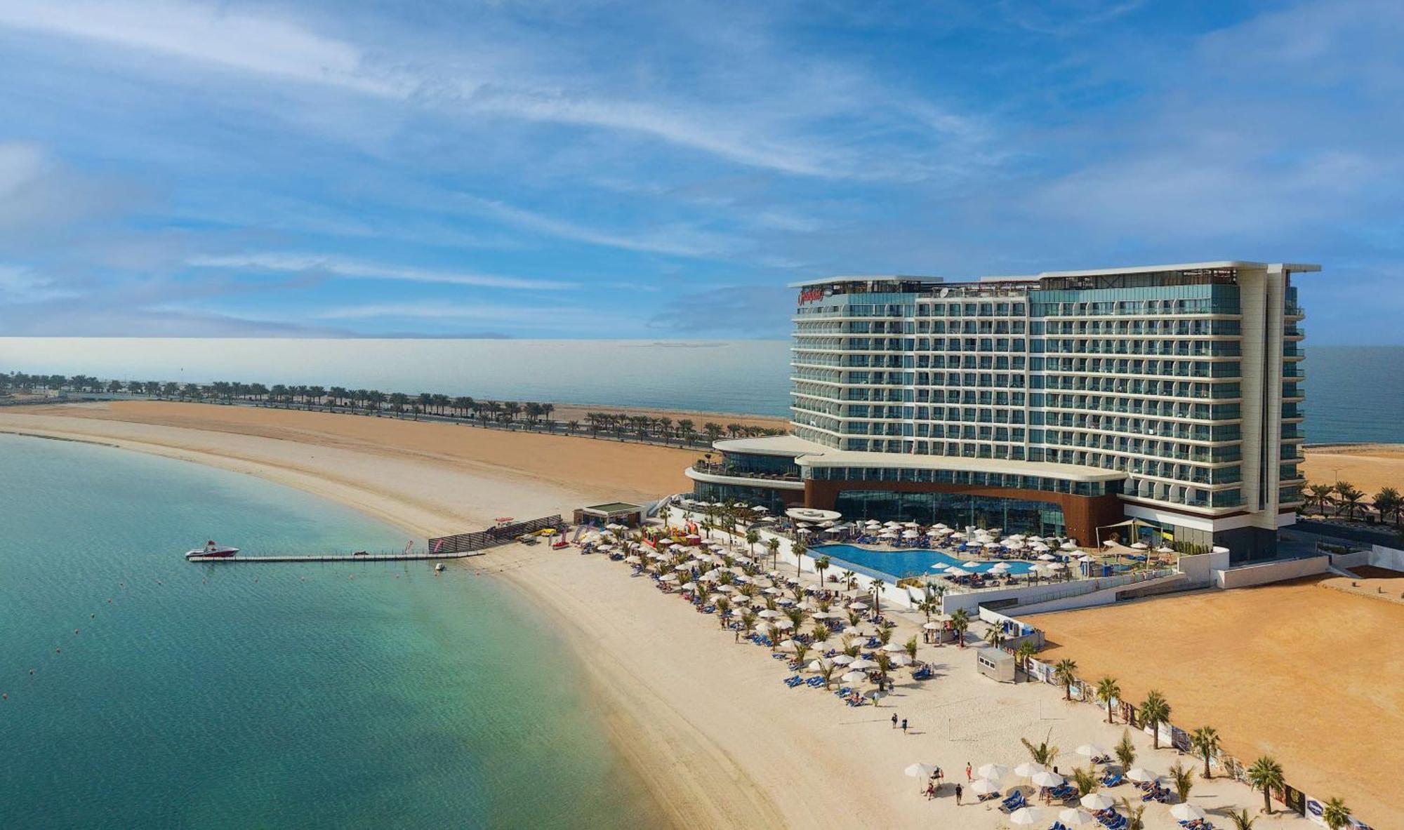 Sejur cu familia Ras al-Khaimah, EAU - februarie 2026