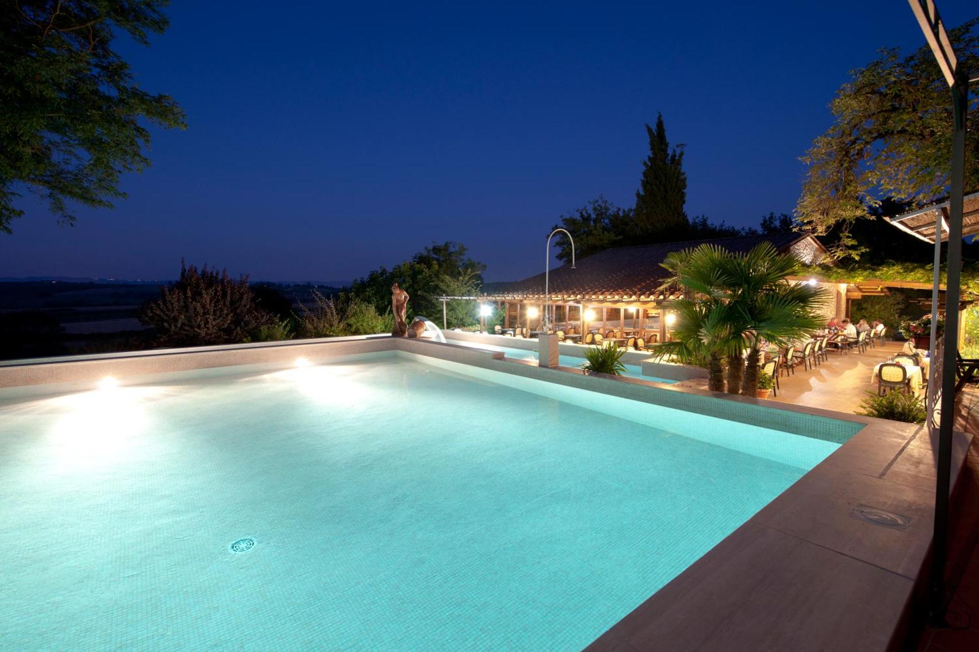 4 noches en el Hotel Il Pietreto con desayuno y 3 green fees