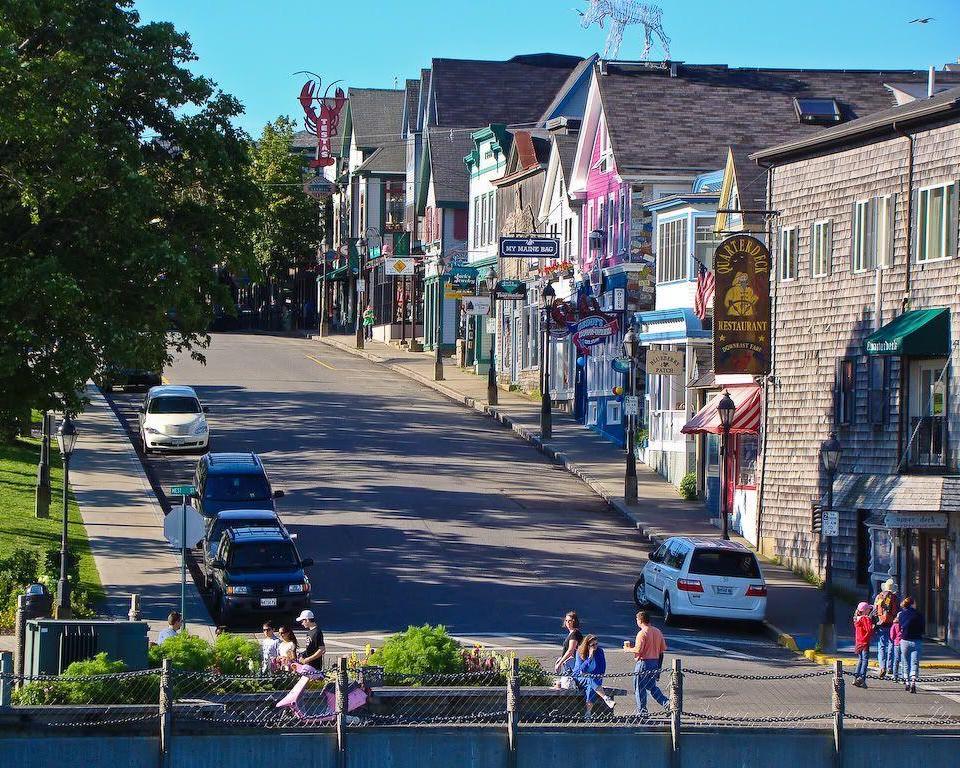 The Inn On Mount Desert