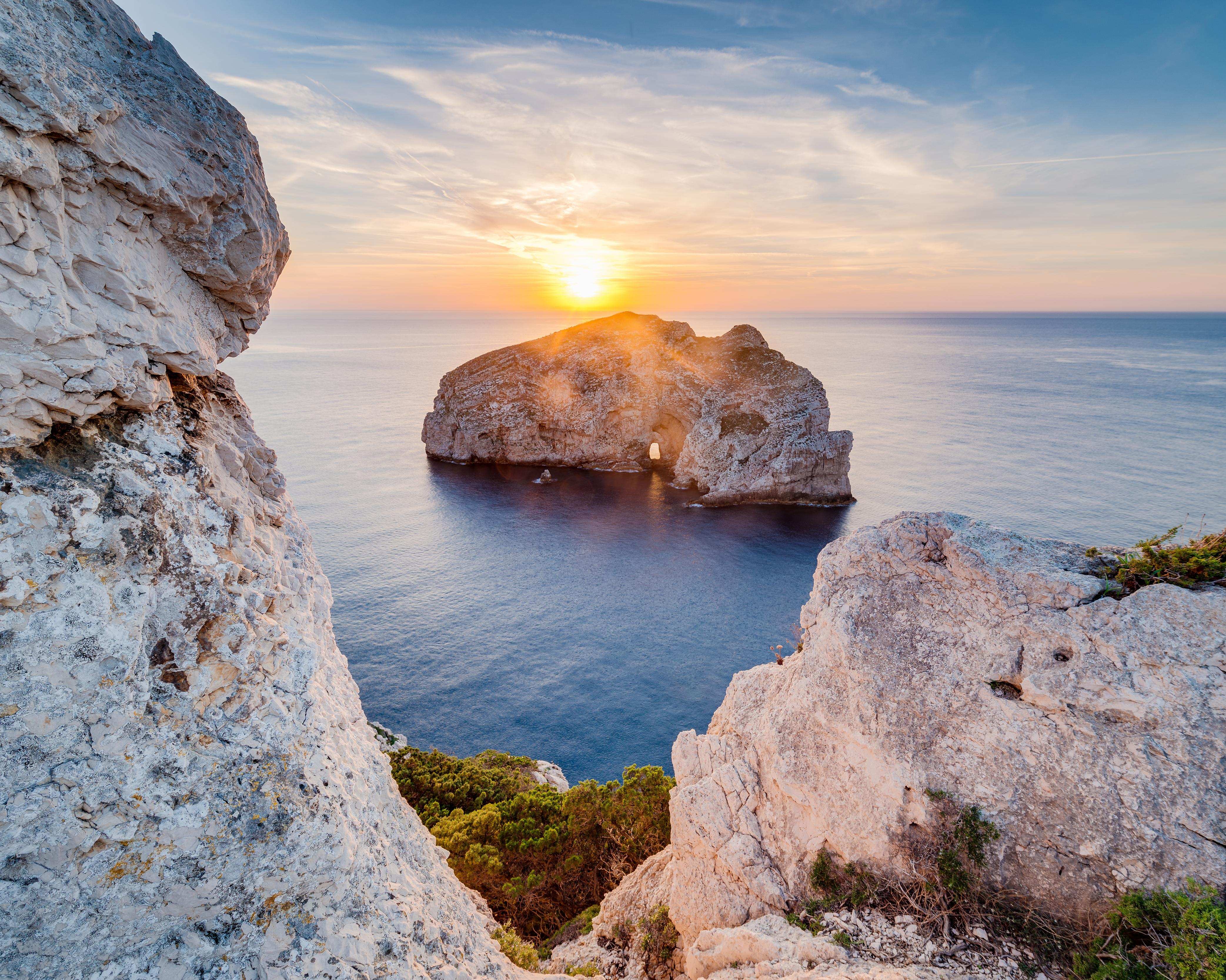 Paste 2026 - Sejur Alghero, Sardinia, Italia