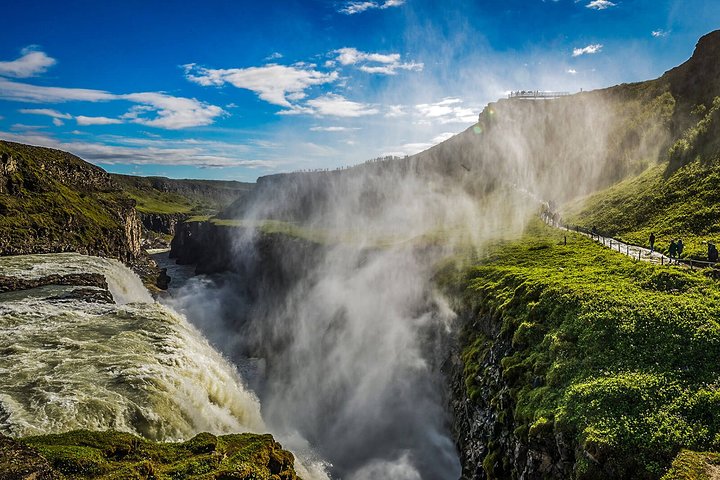 Descopera Reykjavik & Golden Circle, Islanda - februarie