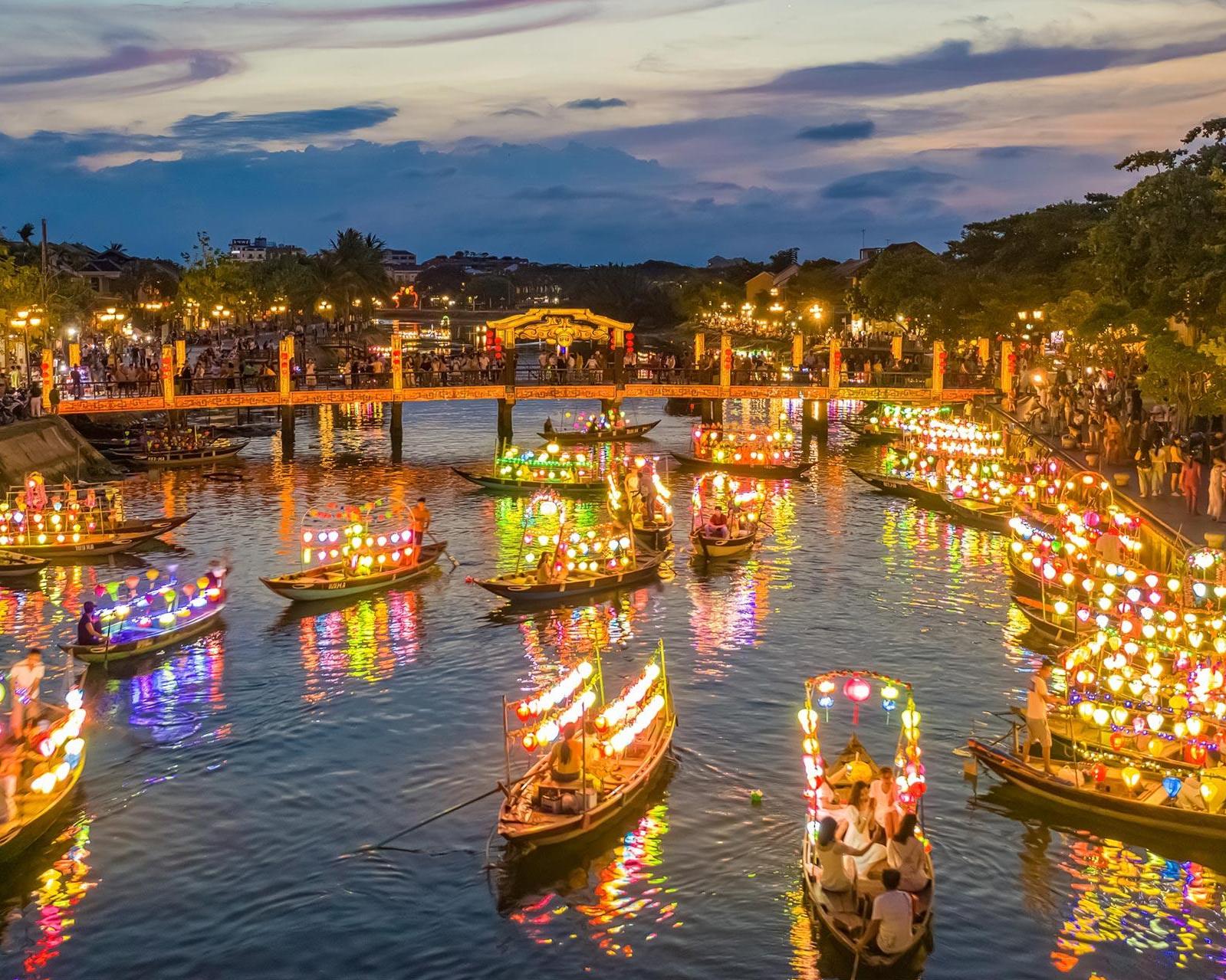  Circuit Exploreaza Vietnam - ianuarie 2027