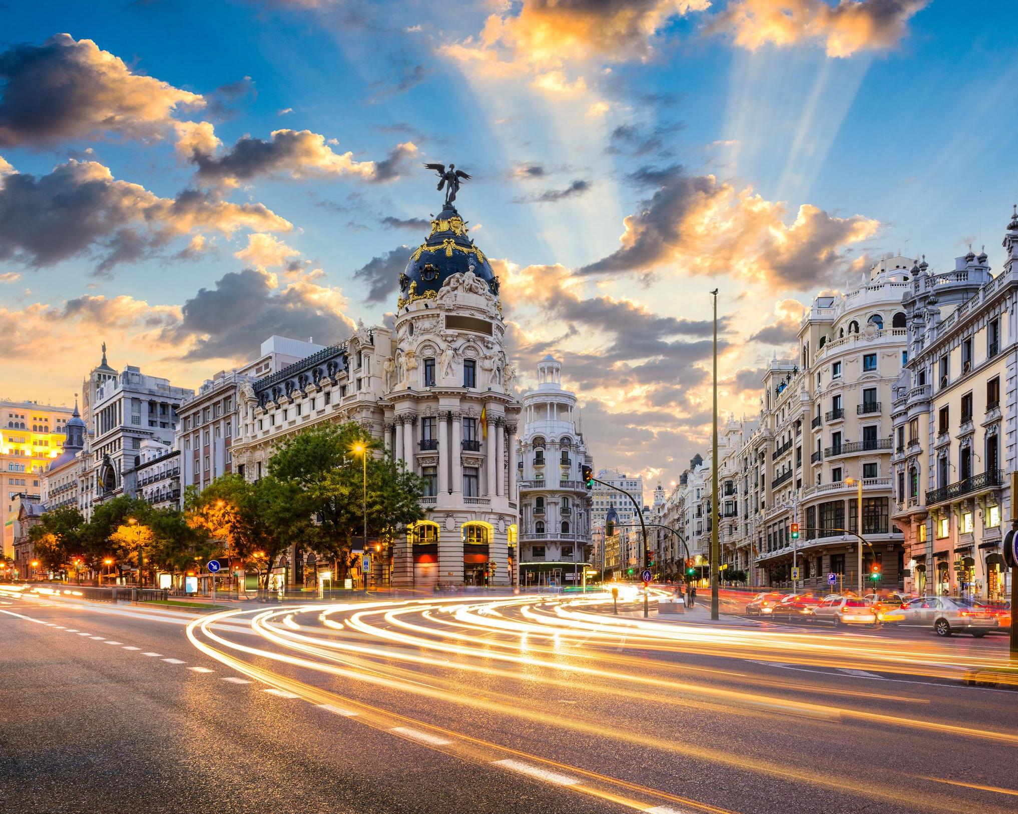Eco Europa Clasica + Equipaje "01 al 15 mar"