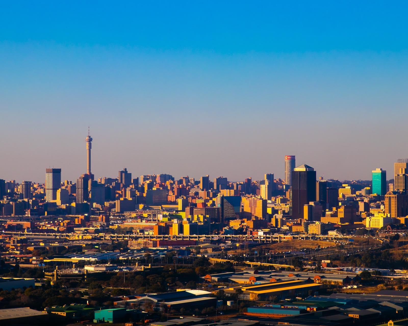 Johannesburg mit Safari und Ausflug & Erholung auf Mauritius