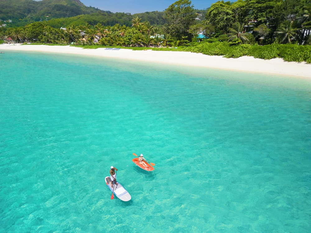 Sejur Doha, Qatar & plaja Mahe, Seychelles - aprilie 2026