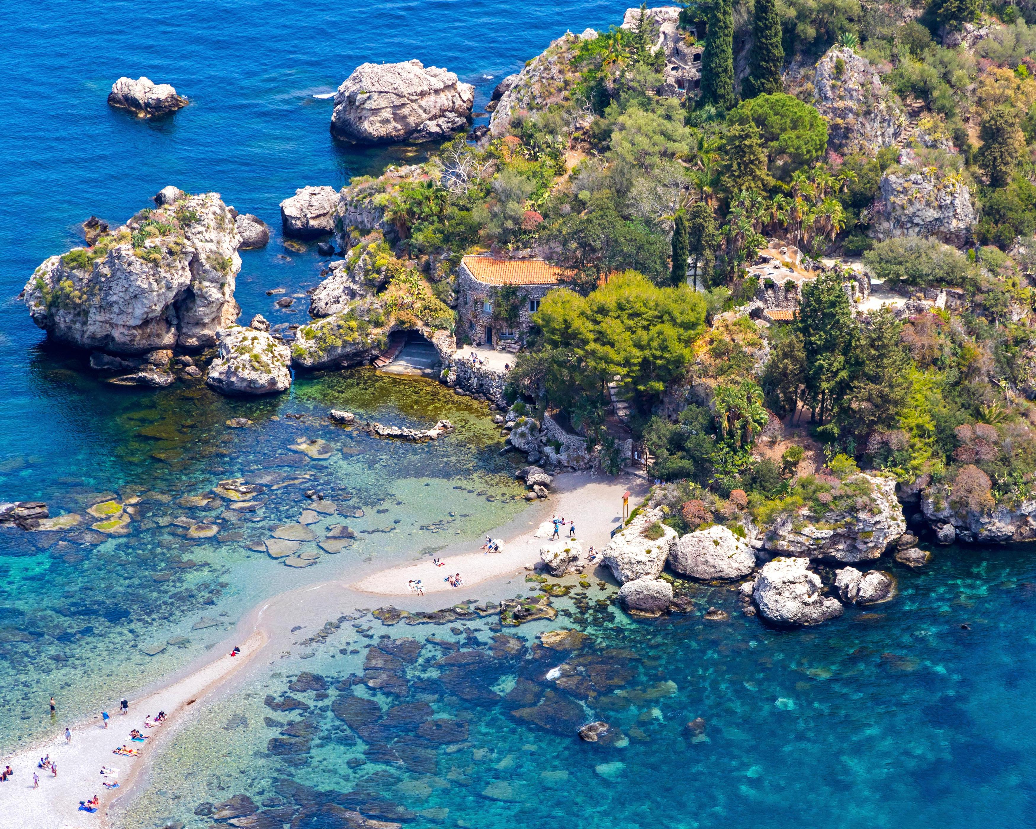 Sejur Giardini Naxos, Sicilia, Italia - ianuarie