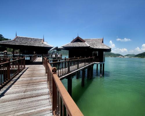 Kuala Lumpur & Deluxe Baden Pangkor Island Hintergrundbild