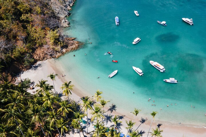 Valentine's Day - Costa Rica, Nicaragua & Miami, SUA