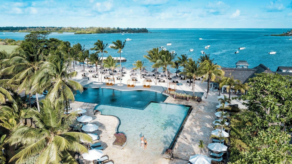 9 nights at the Anahita Golf & Spa Resort with half board and daily green fees