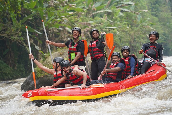  Descopera cu familia : Circuit Bali, Indonezia - octombrie 