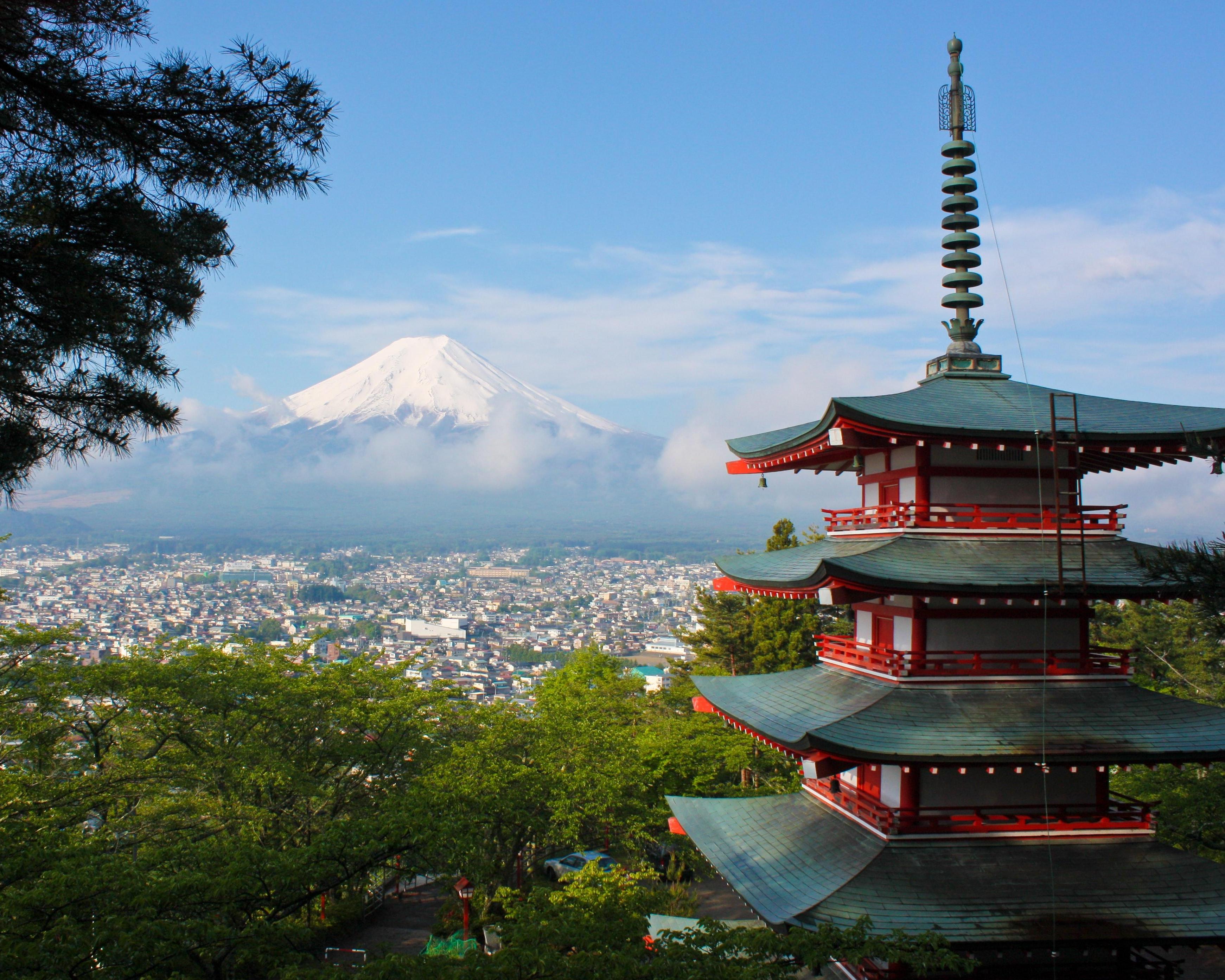 Viaje a Japón y visita las dos principales ciudades
