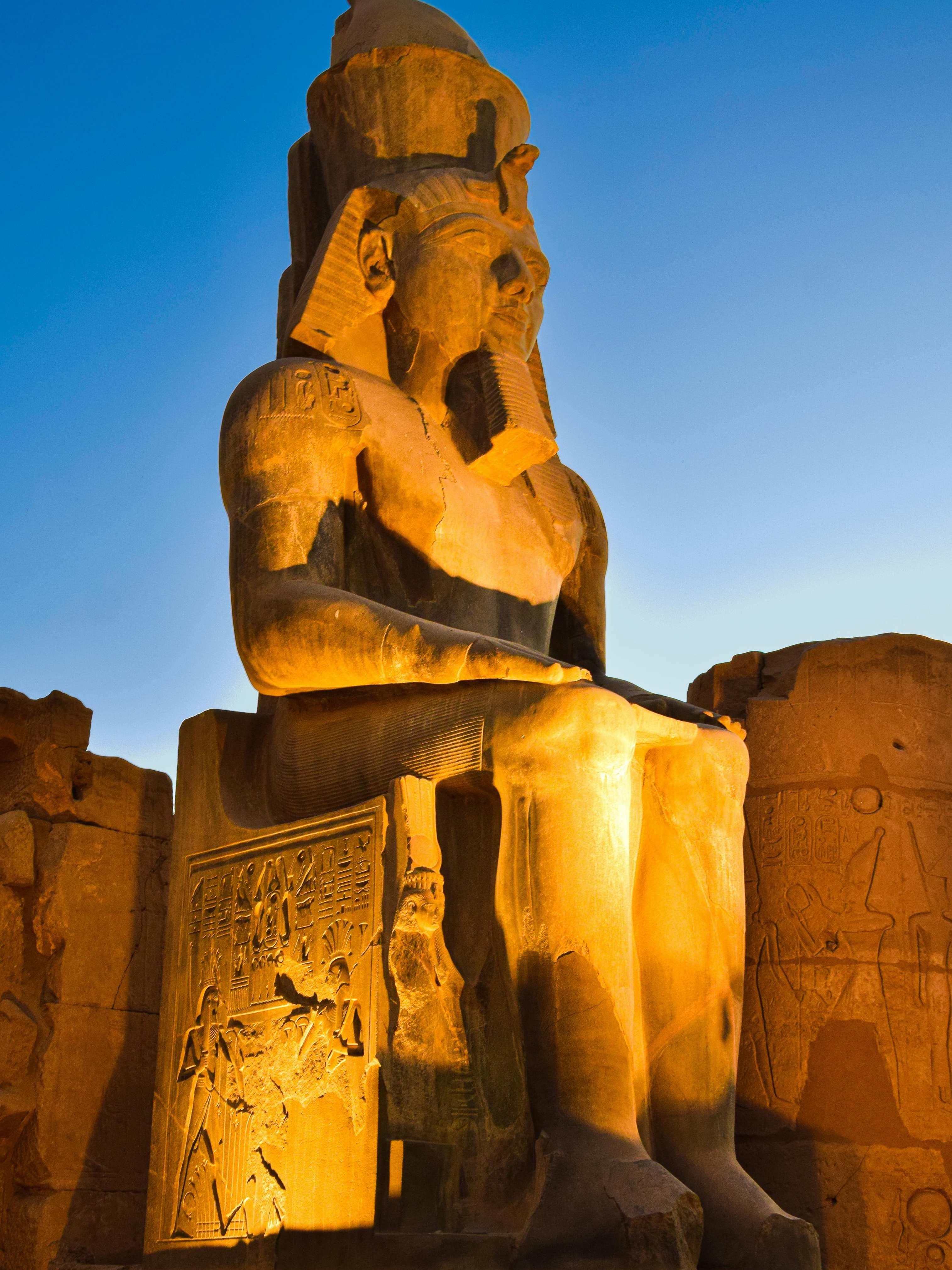 Louxor – La Thèbes des Pharaons