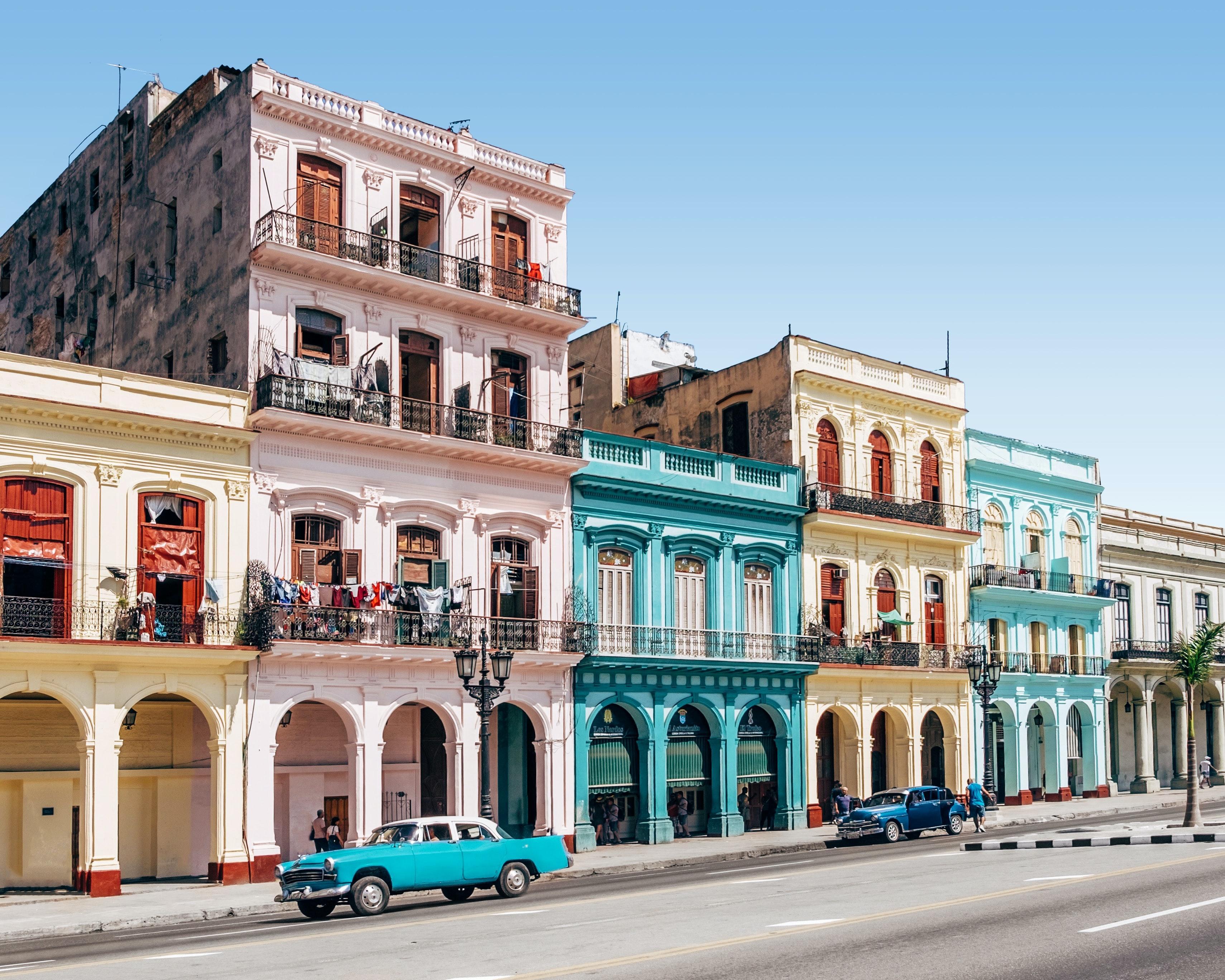 SUPER COMBINADO, Habana y Cancún