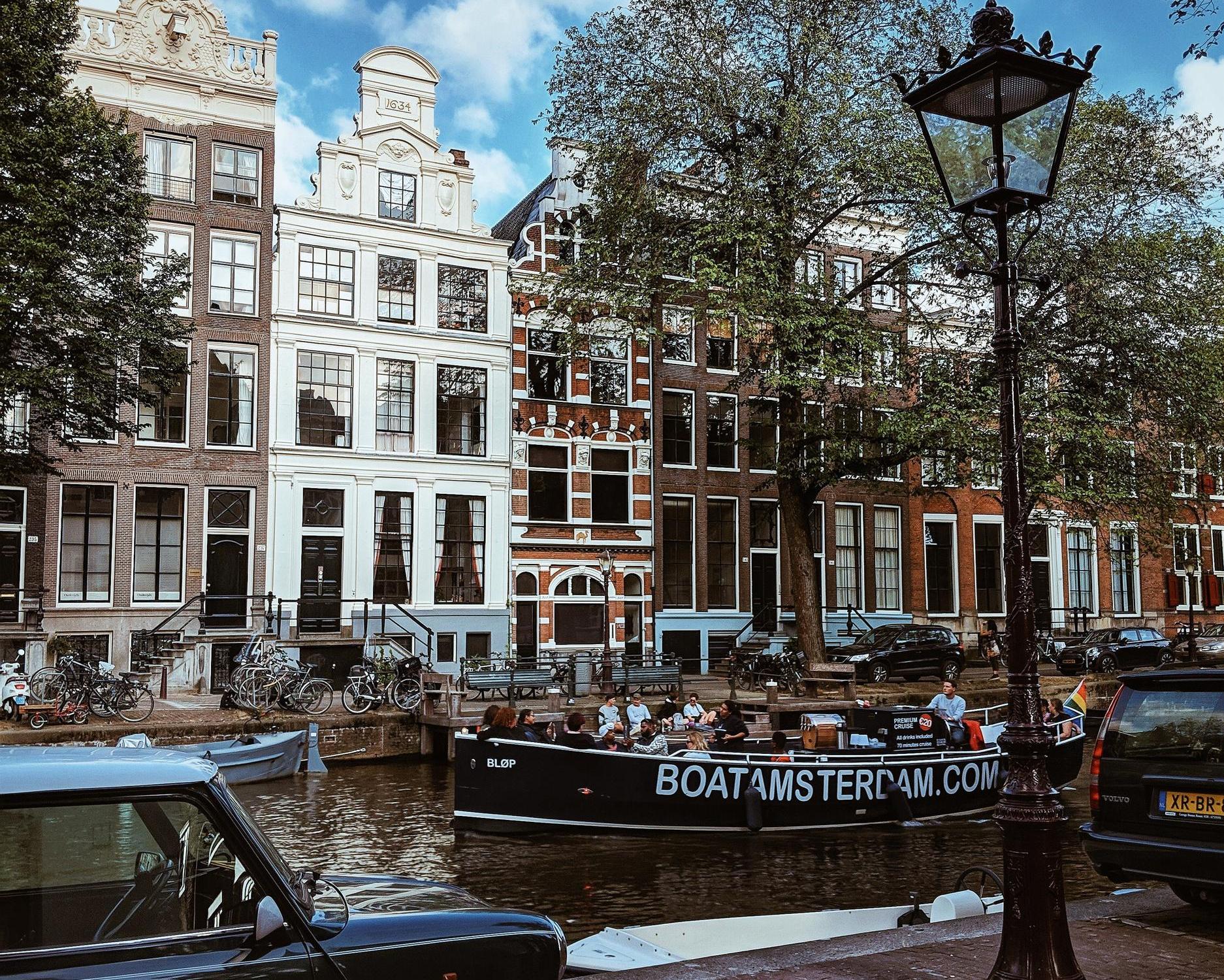 Chollo impresionante, escテ。pate a テ[sterdam Chollo impresionante, escテ。pate a テ[sterdam